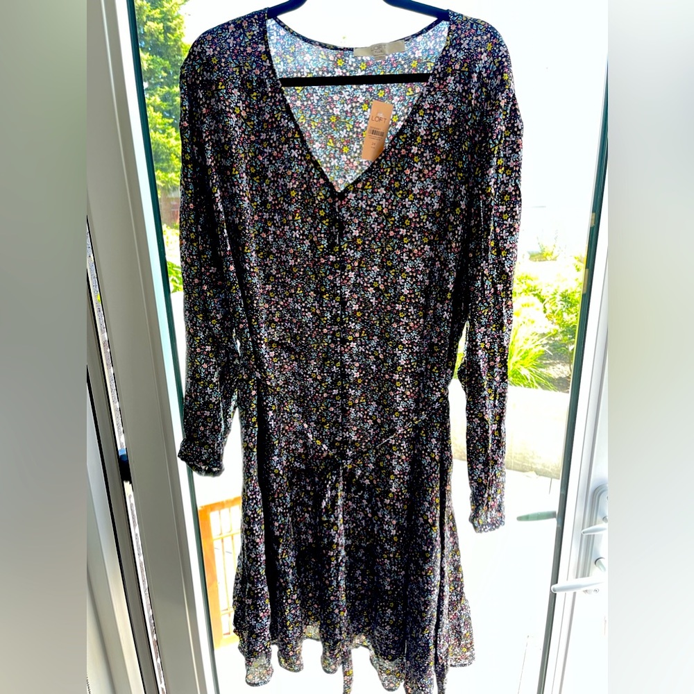 LOFT PLUS 24W NWT
